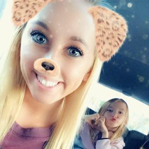 Meet your Posher, Janessa